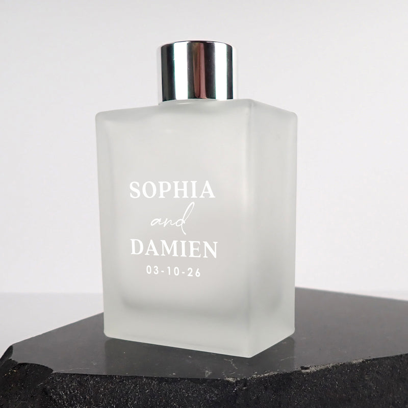 Custom Artwork White Printed Wedding Favour Bottle With Silver Lid