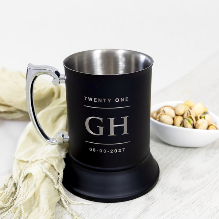 Personalised matte black beer mug with engraved message and gift box