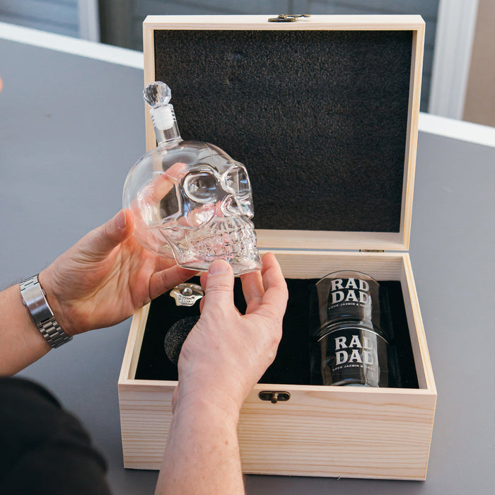 Personalised skull decanter gift set with Rad Dad scotch glasses