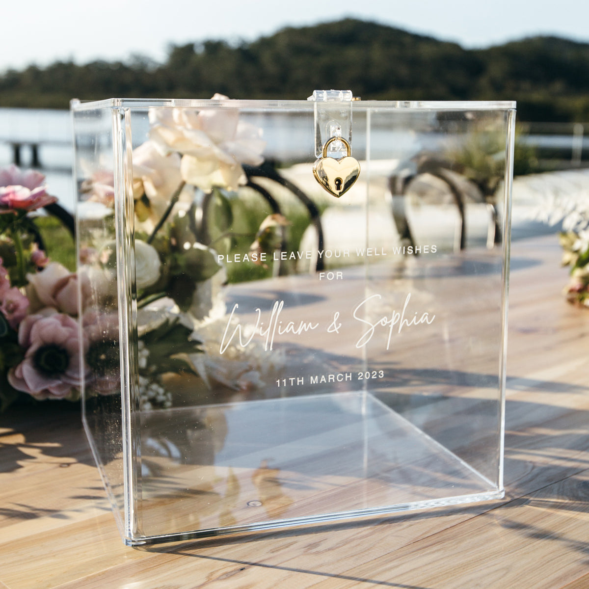 Scatola Per Partecipazioni Matrimonio In Acrilico Wishing Well – A Forma Di Baule Con Lucchetto A Cuore, Colore Oro, Per Biglietti E Buste