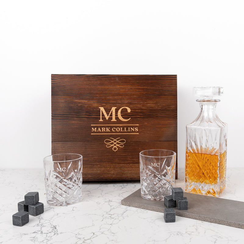 Custom whiskey set with black velvet whiskey stones bag, perfect for birthdays or Christmas