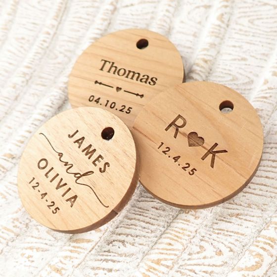Personalised Engraved Wooden round Circle Wedding favour Gift Tags