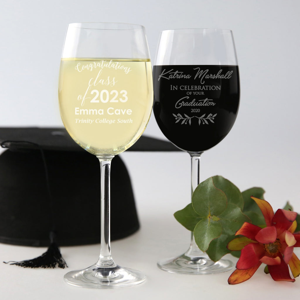 Engraved Wine Glass 360ml Graduation School