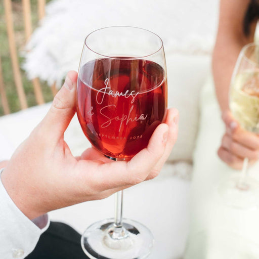 Customised Engraved Bride Groom Names Wedding Favour Wine Glasses