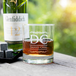 Customised Artwork Engraved Name Birthday Wooden Gift Boxed Scotch Glass and Whiskey Stone Set Present